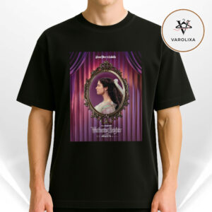 Wuthering Heights Isabella Character Portrait Poster Alison Oliver Gothic Period Film Unisex T-Shirt